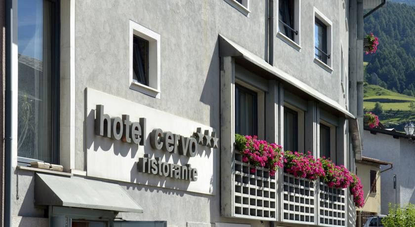 Hotel Cervo Bormio Bagian luar foto